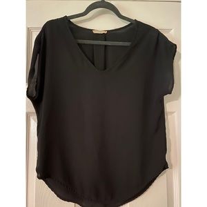 Lush tee/blouse